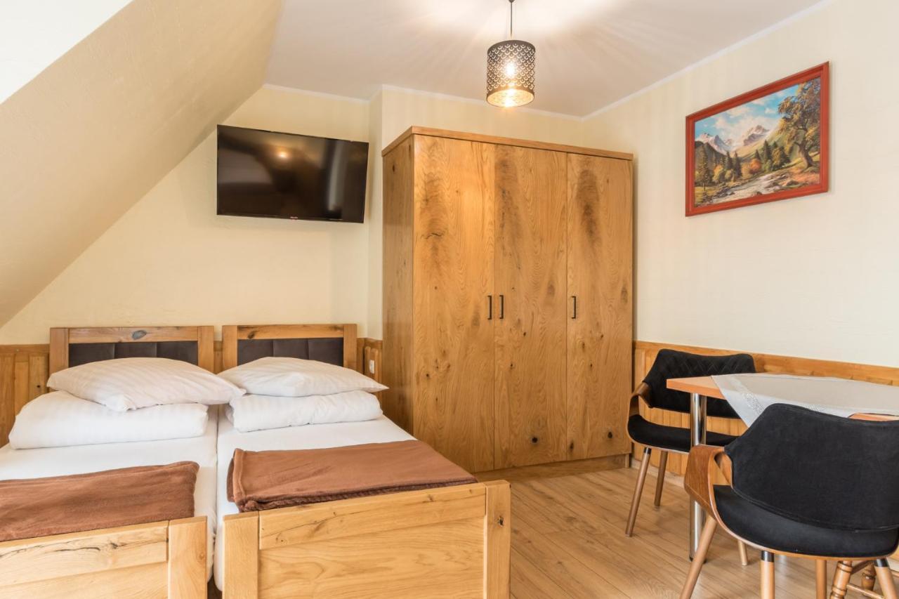 Bed and Breakfast Lesny Dwor Мужасихле Экстерьер фото