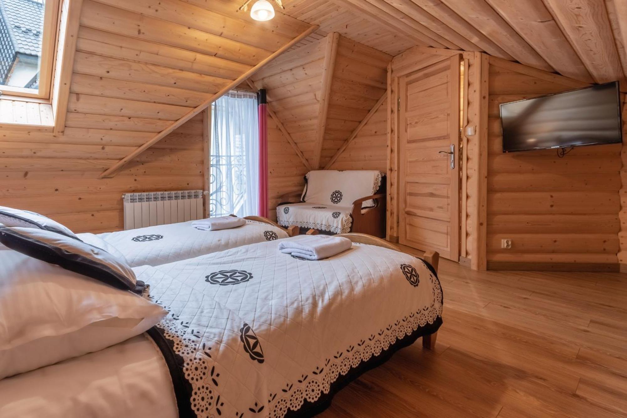 Bed and Breakfast Lesny Dwor Мужасихле Экстерьер фото