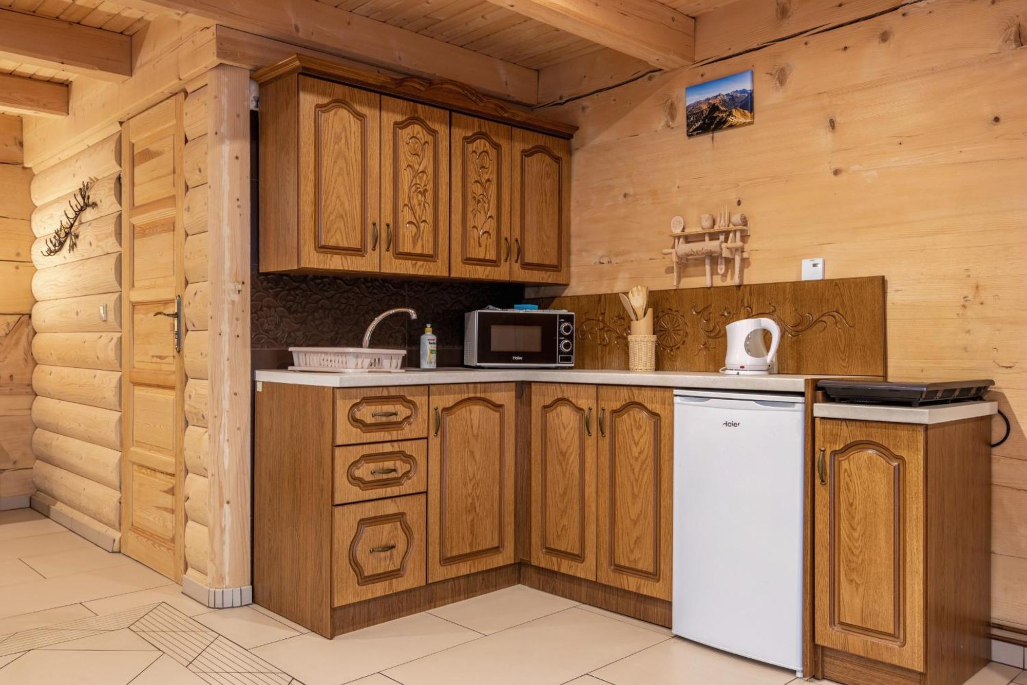 Bed and Breakfast Lesny Dwor Мужасихле Экстерьер фото