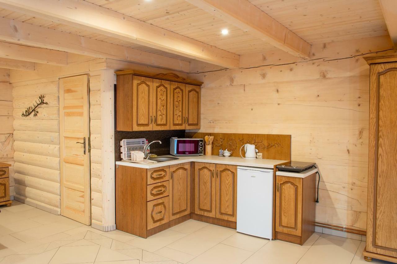 Bed and Breakfast Lesny Dwor Мужасихле Экстерьер фото